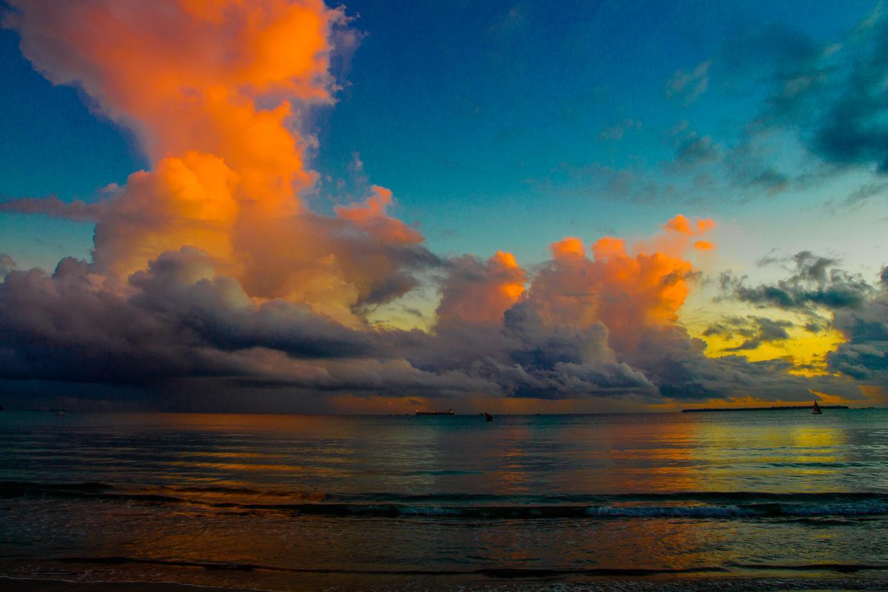 Sunrise Beach Resort ดาร์เอสซาลาม ภายนอก รูปภาพ