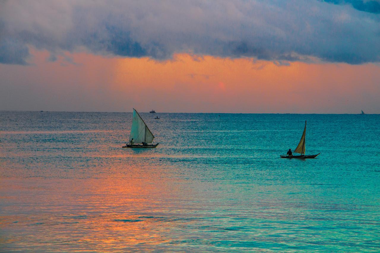 Sunrise Beach Resort ดาร์เอสซาลาม ภายนอก รูปภาพ