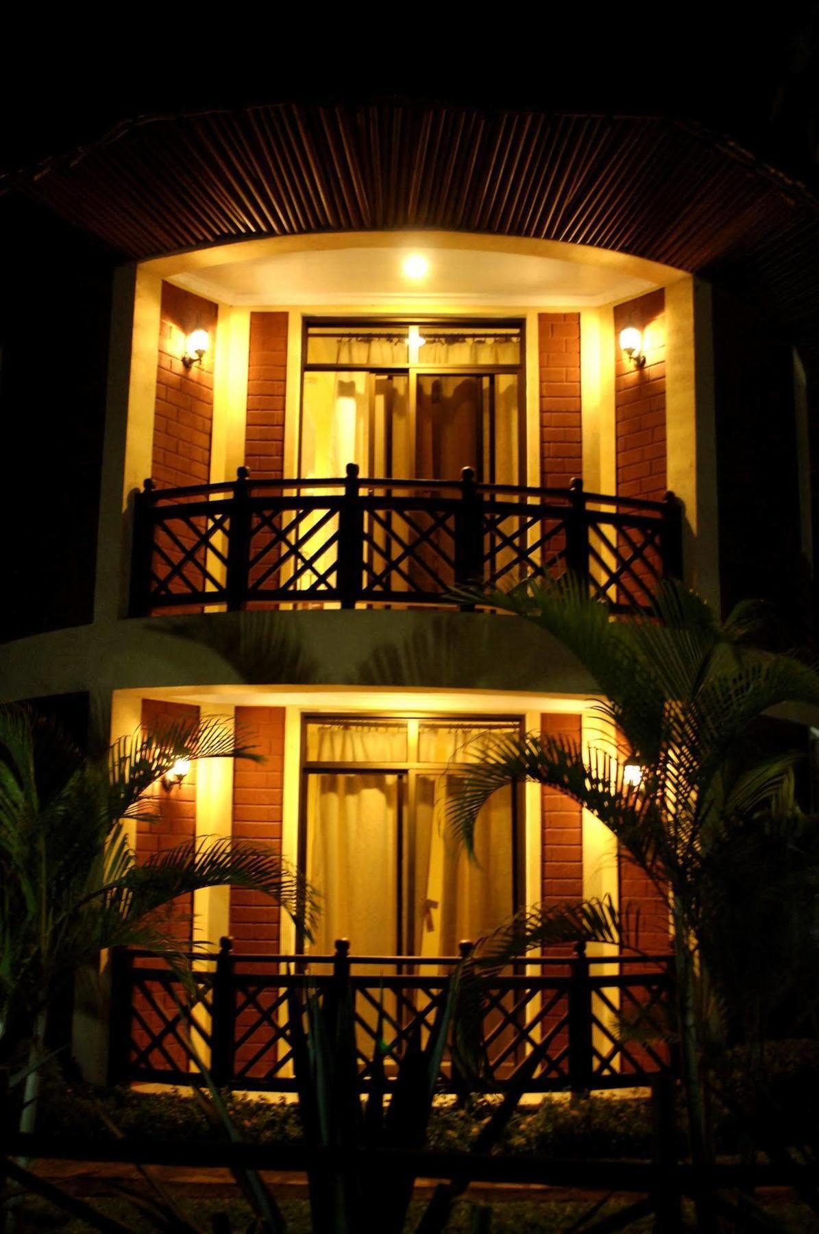 Sunrise Beach Resort ดาร์เอสซาลาม ภายนอก รูปภาพ