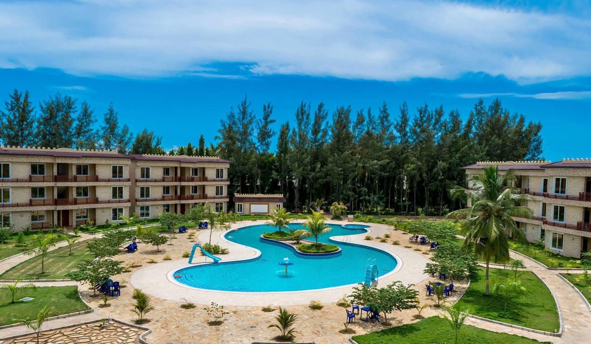 Sunrise Beach Resort ดาร์เอสซาลาม ภายนอก รูปภาพ